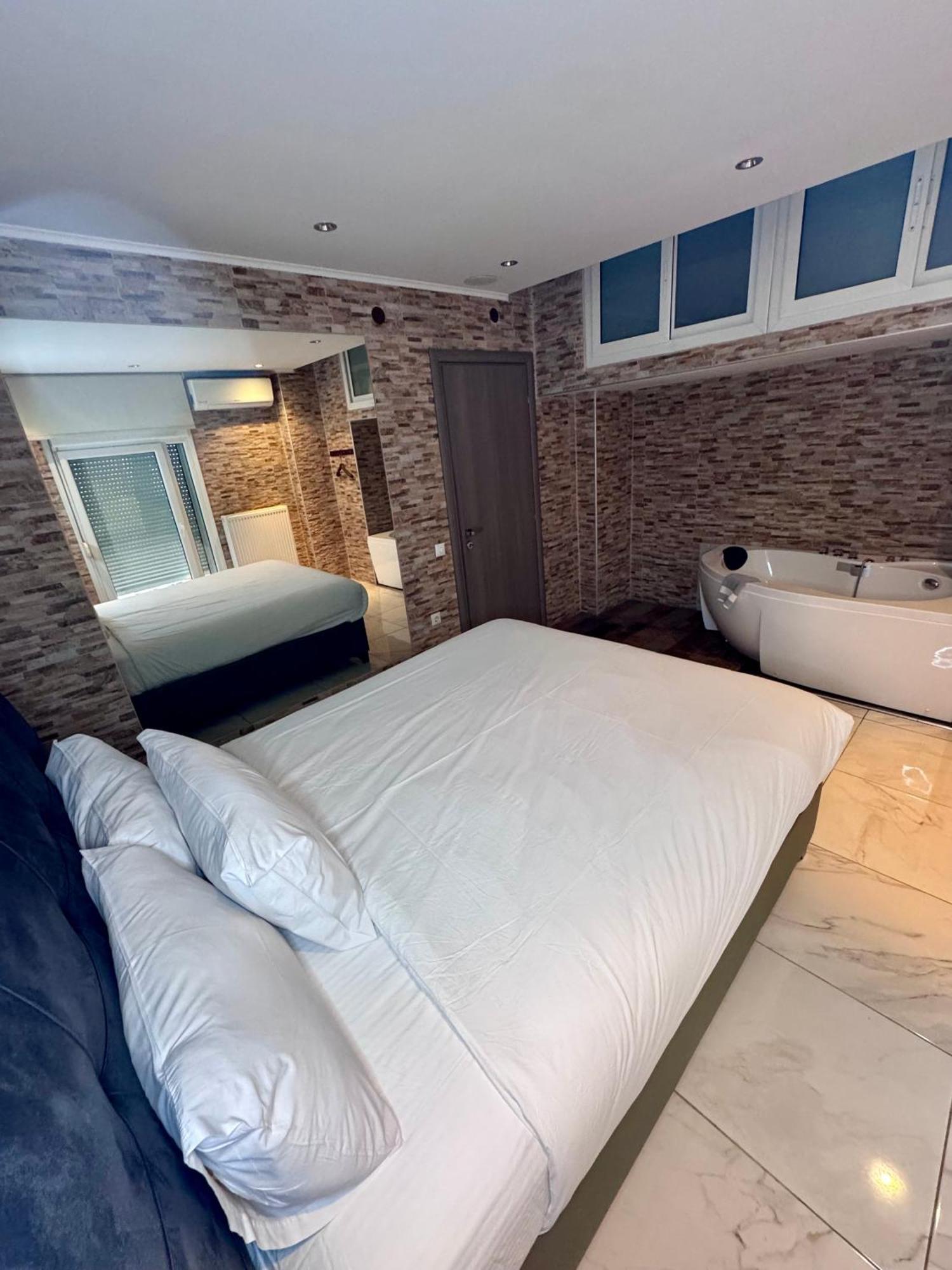 Luxury Living And Apartment Thessaloniki