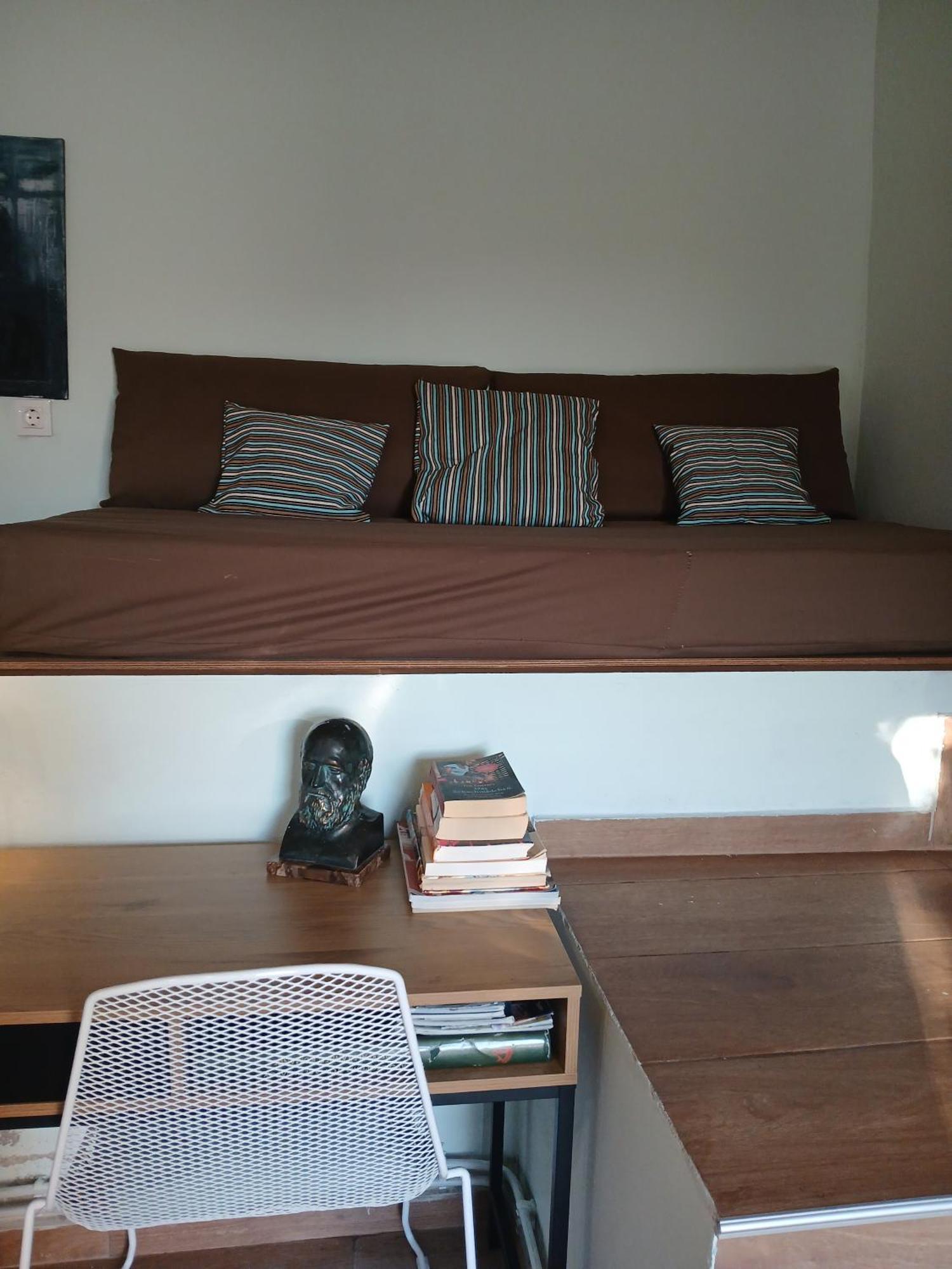 Petra Apartment *