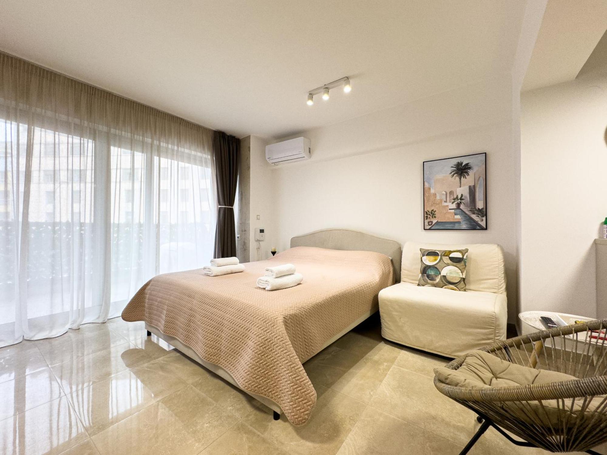 Smab In Ladadika Thessaloniki