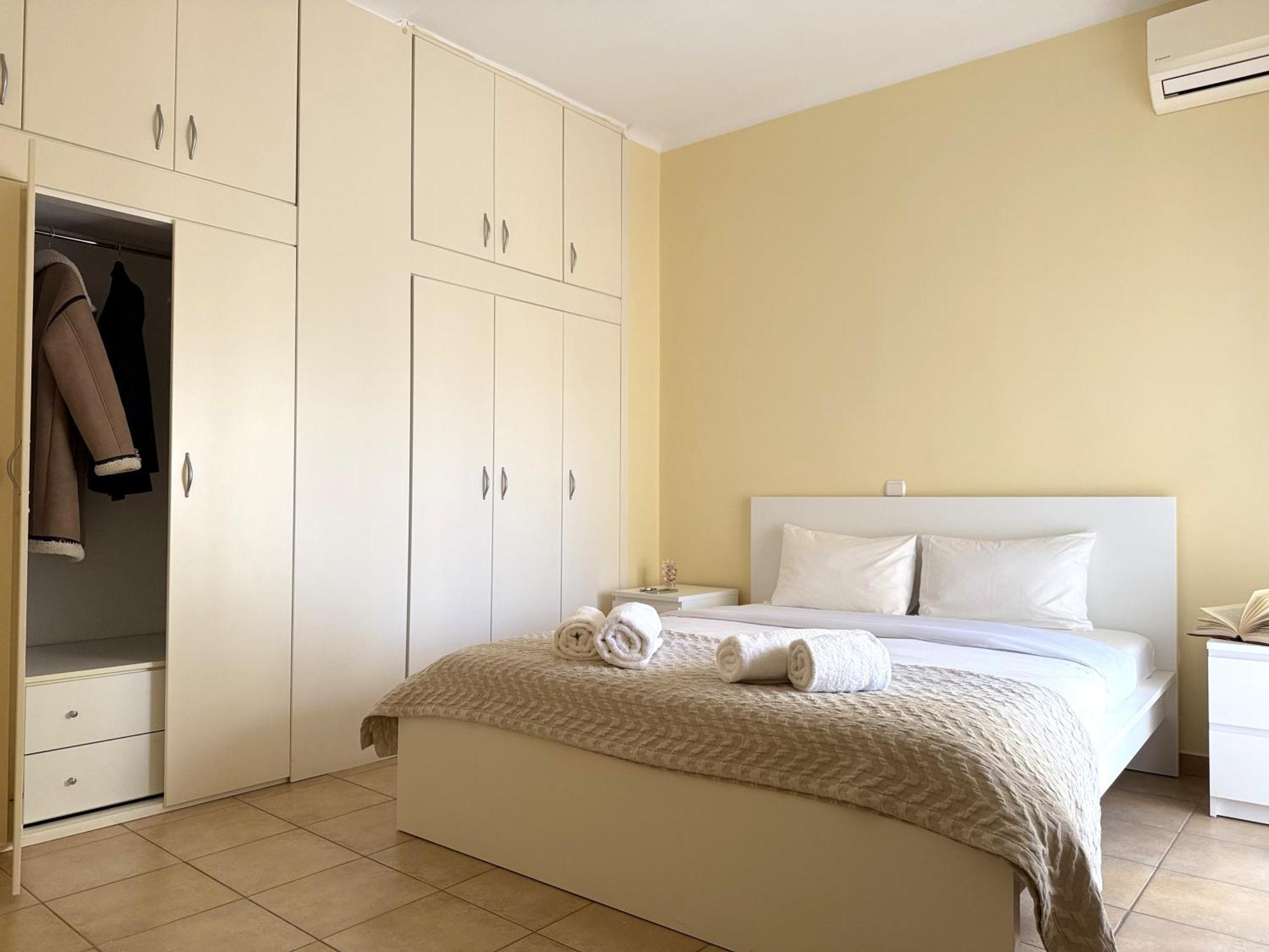 Zeusbnb Saint Sofia Ble Apartment Thessaloniki