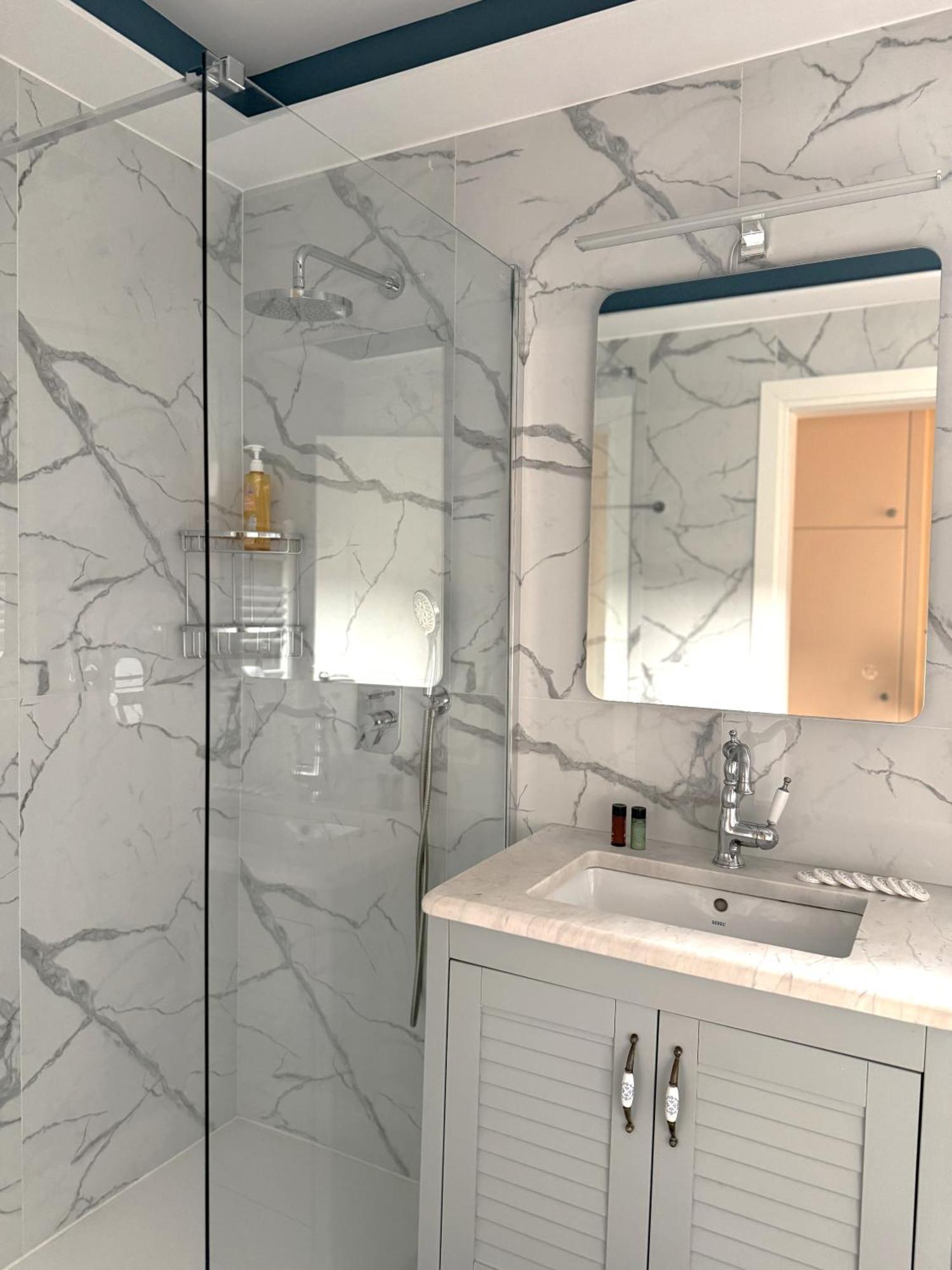 Zeusbnb Saint Sofia Ble *