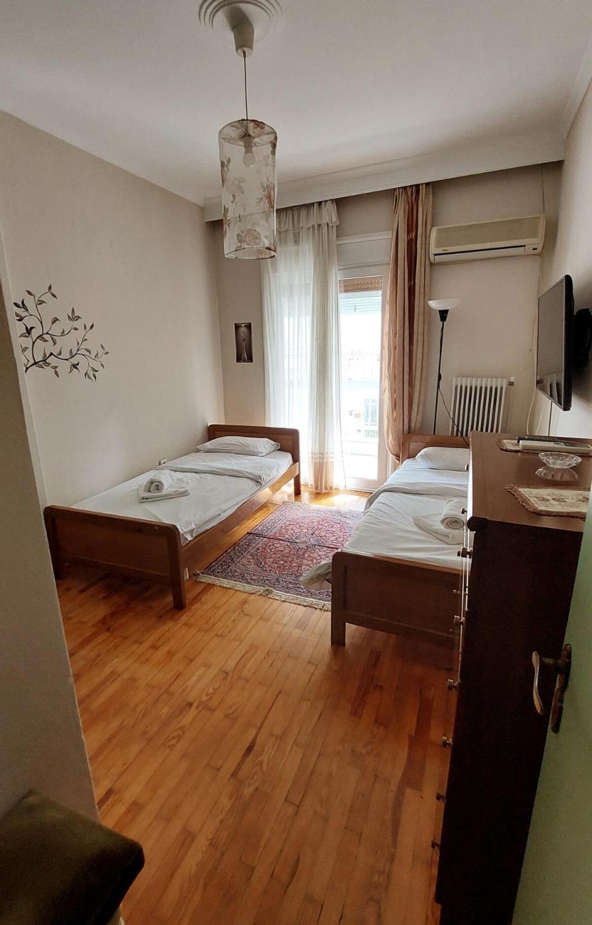 Sonia's Skg 3 Bedroom Family - Near Metro