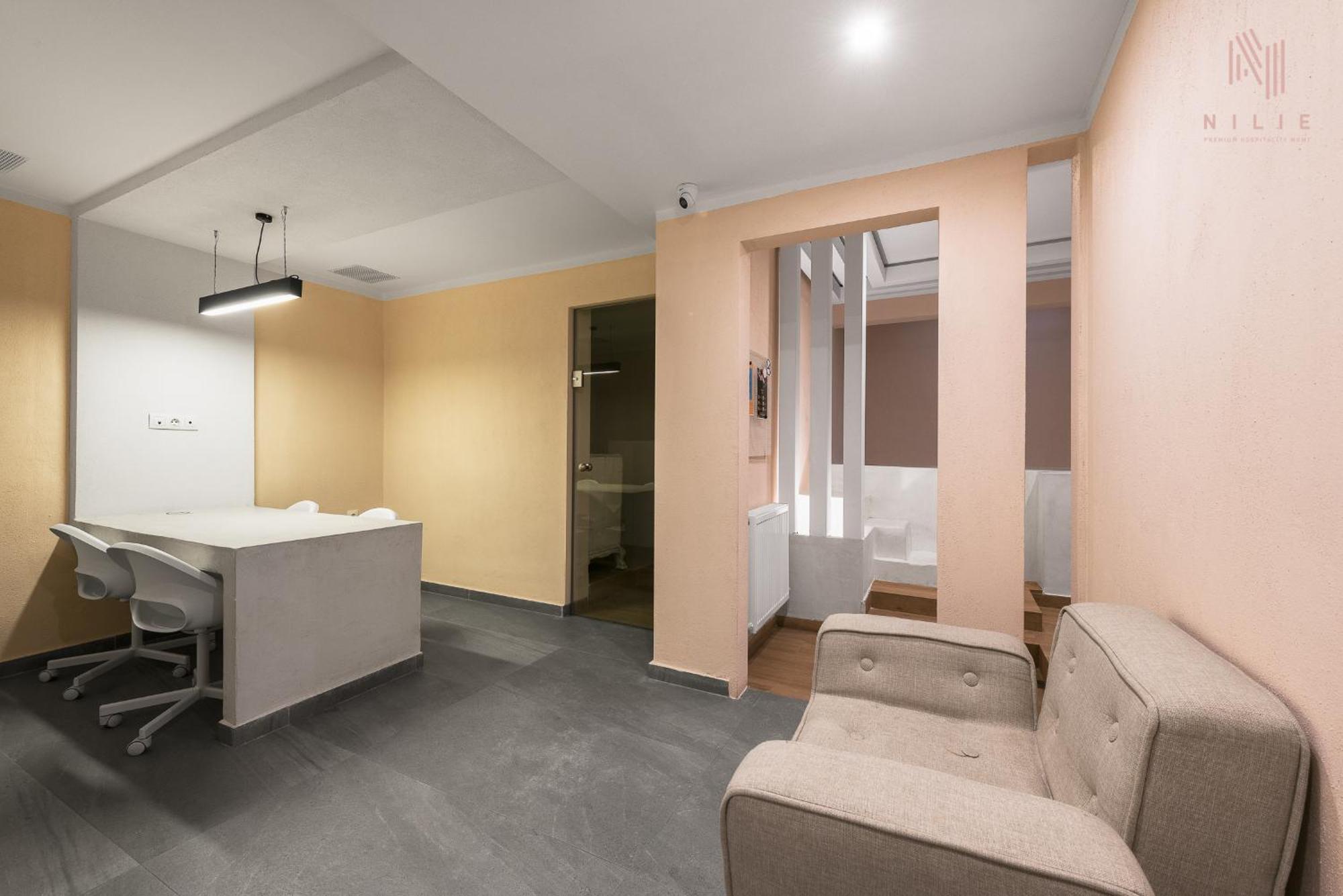 Skyhigh, Nilie Hospitality Mgmt * Thessaloníki
