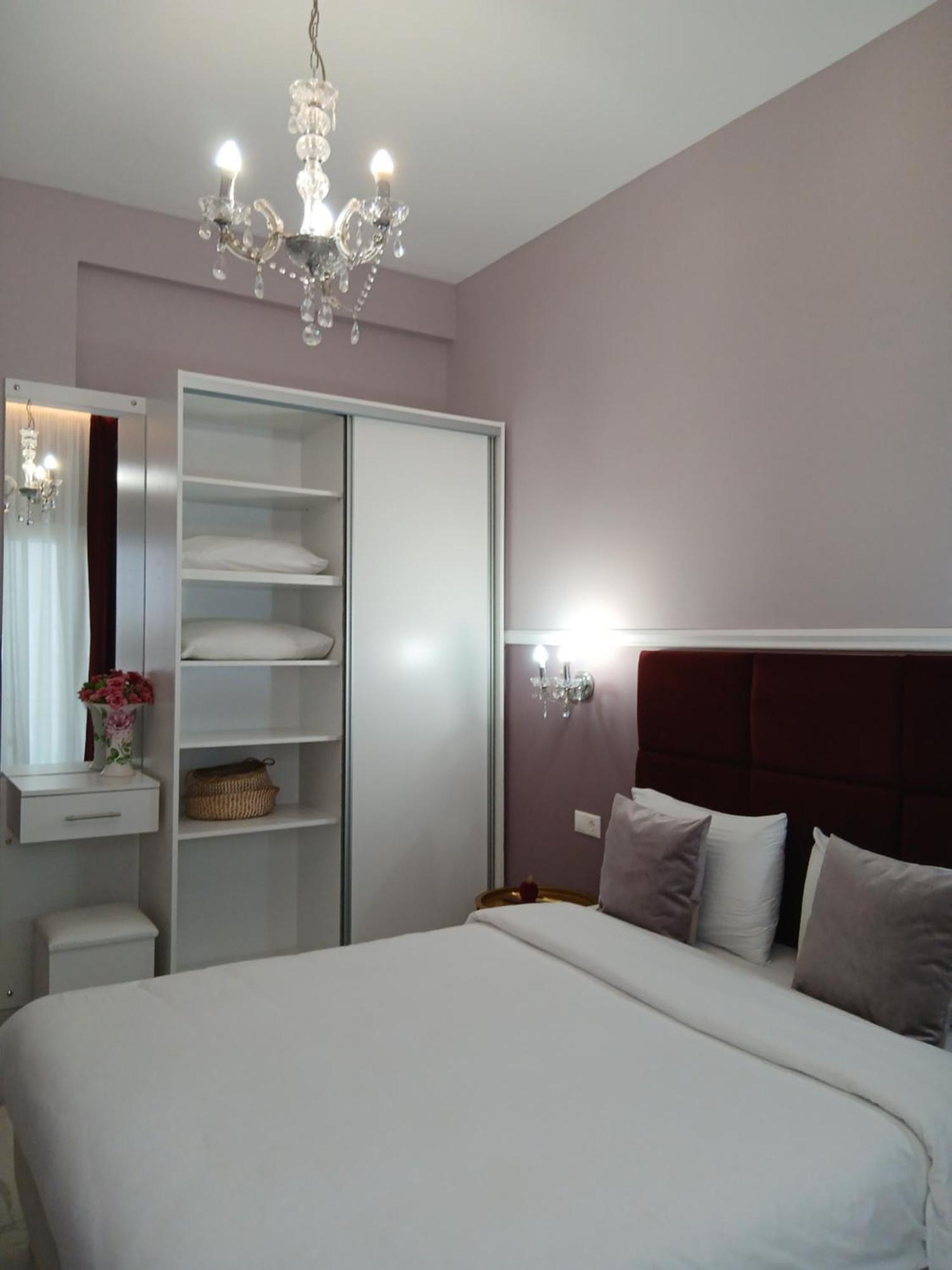Apartment Black Onyx Comfort *