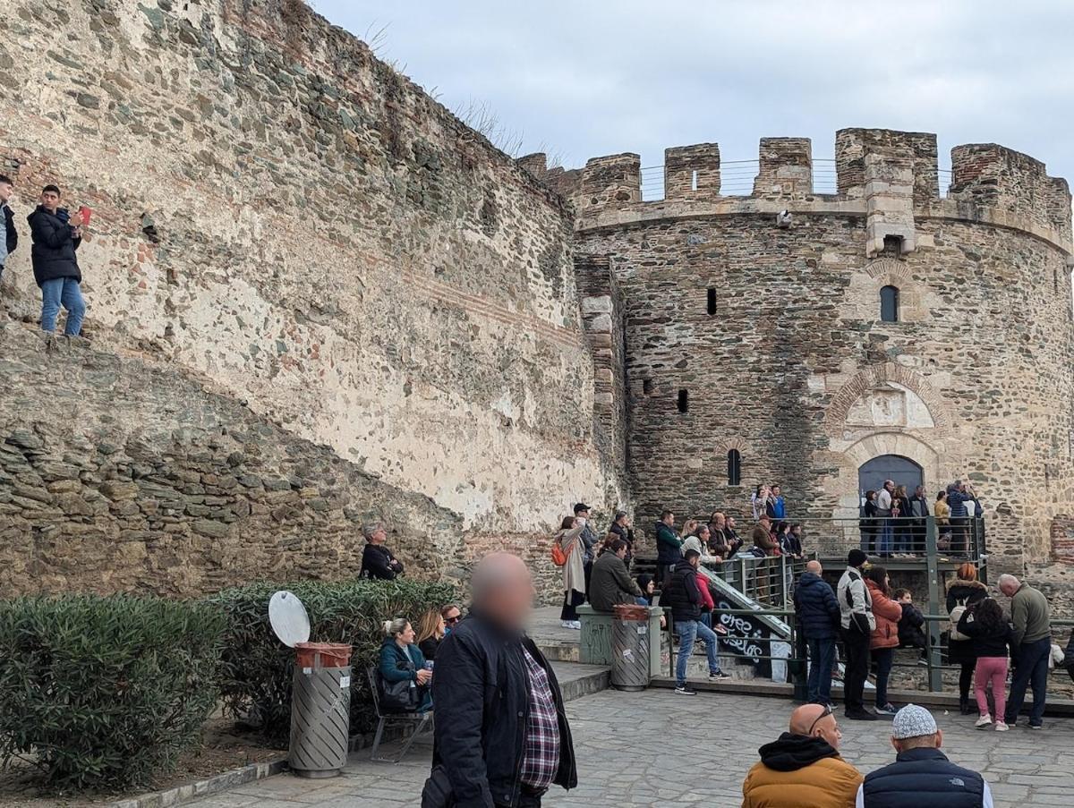 Apartment Under Castle Walls Thessaloniki