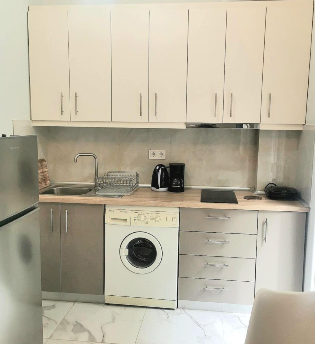 1 Apartment
