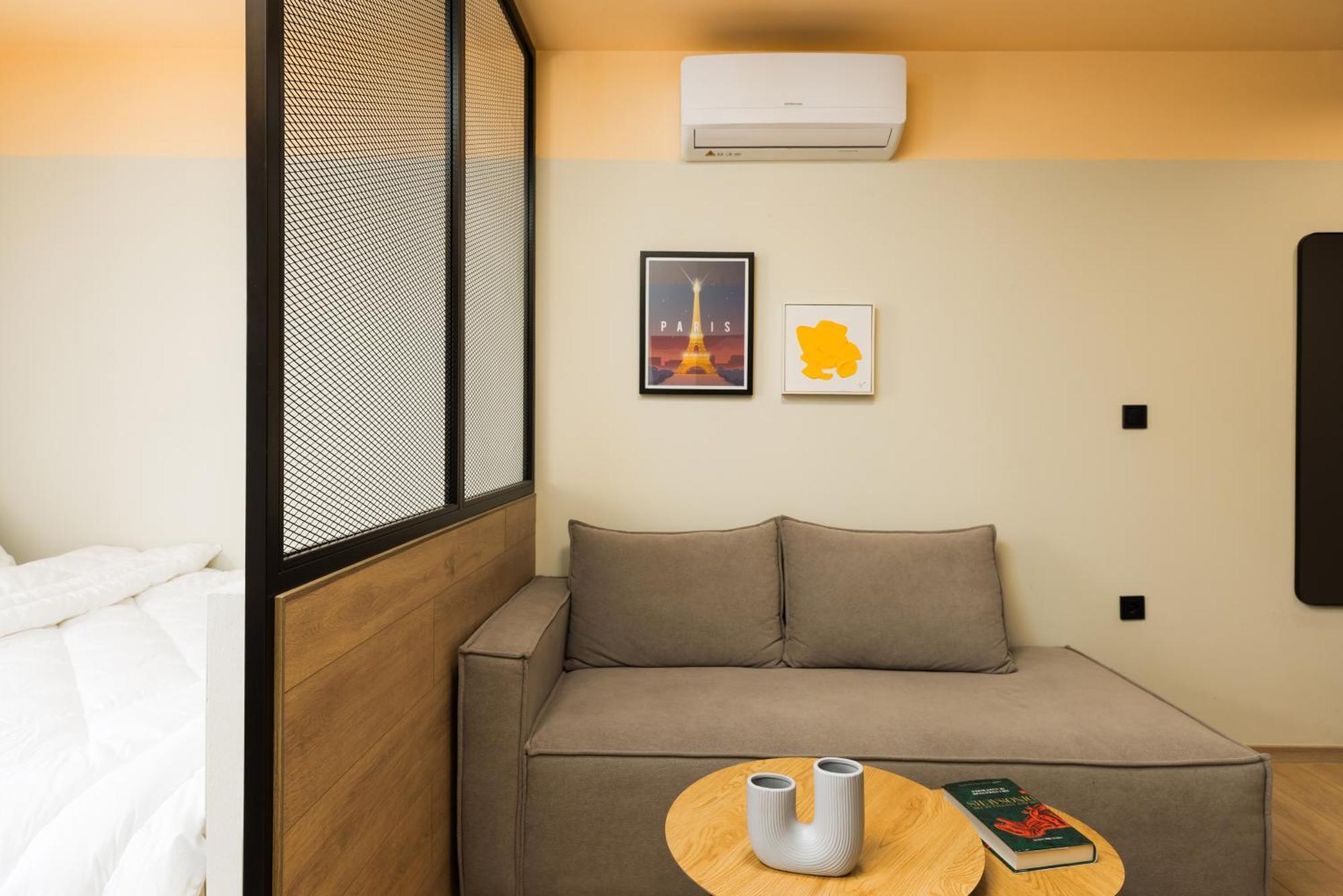 Ermou Boutique By Nest *