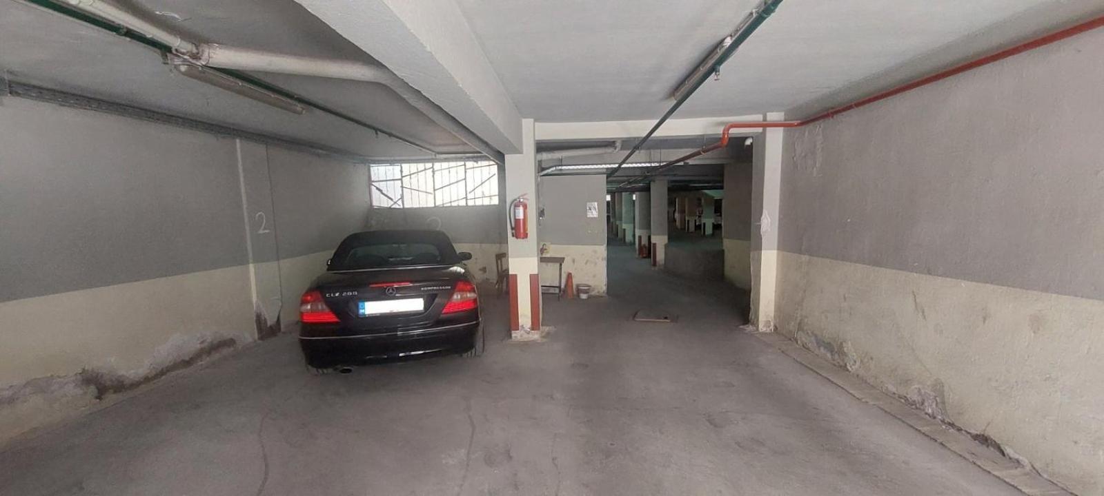 Traveler 85m2 Private Parking Next To Center Apartamento