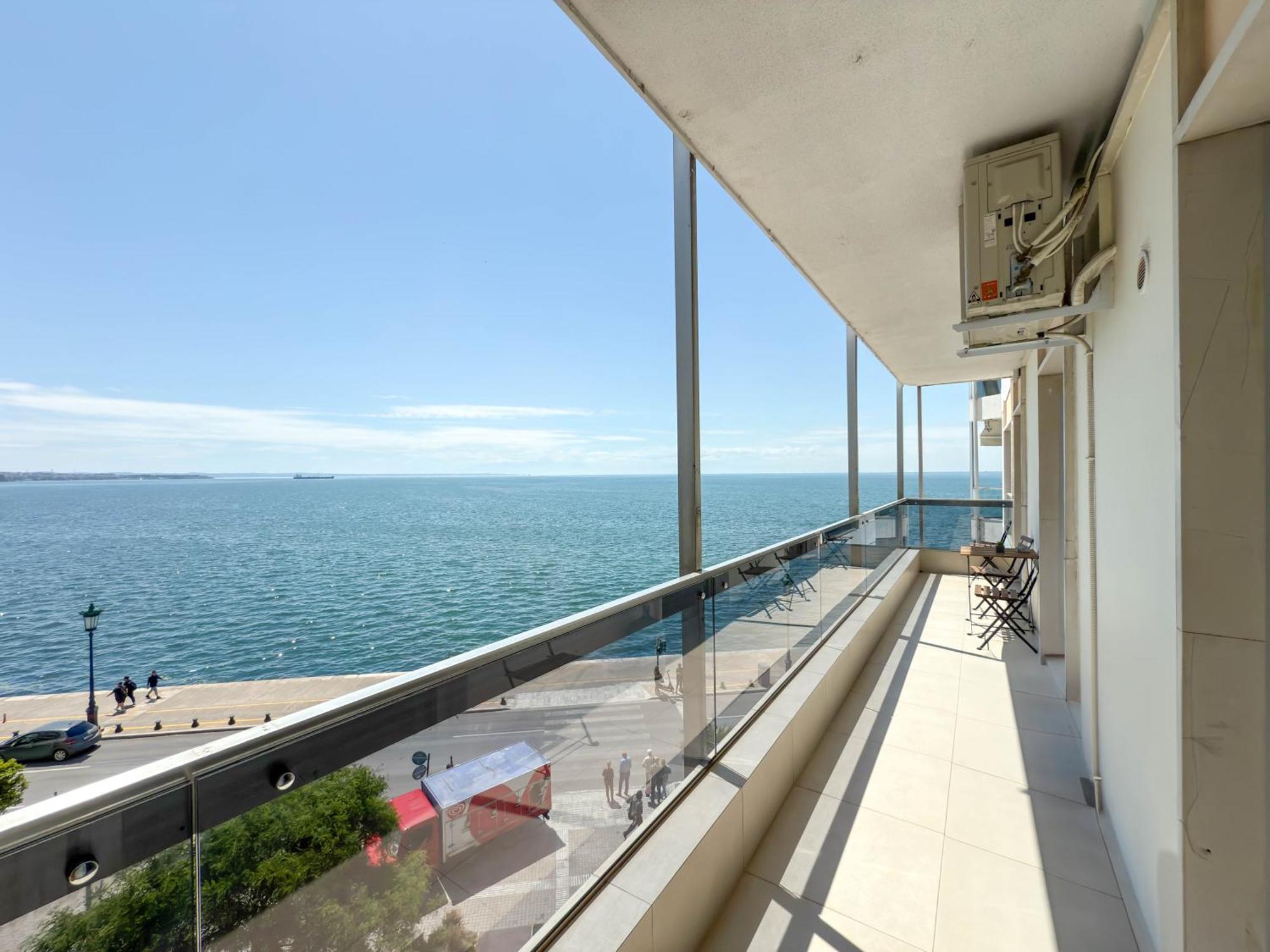 Luxury Sea View Retreat * Selanik