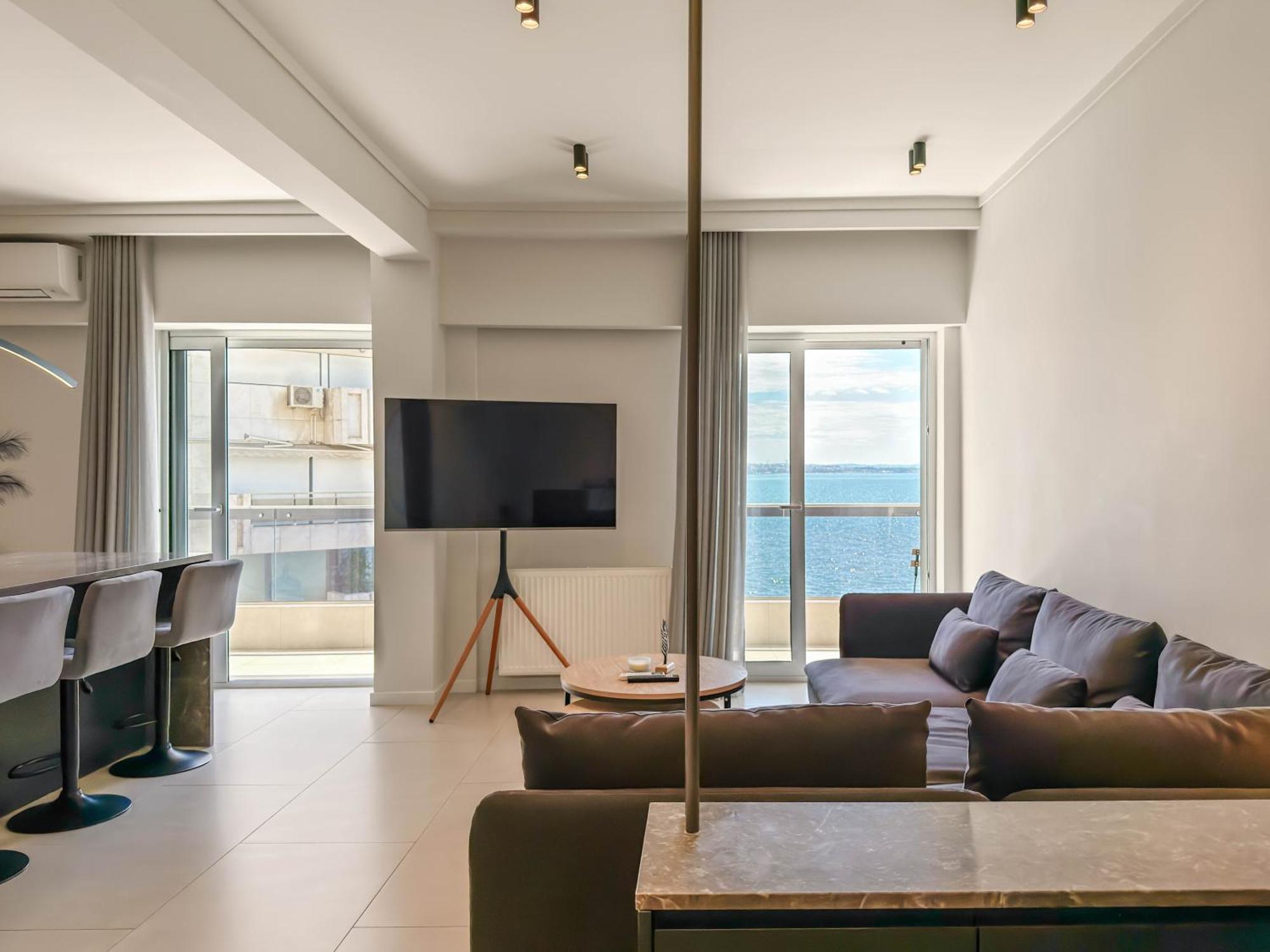Daire Luxury Sea View Retreat