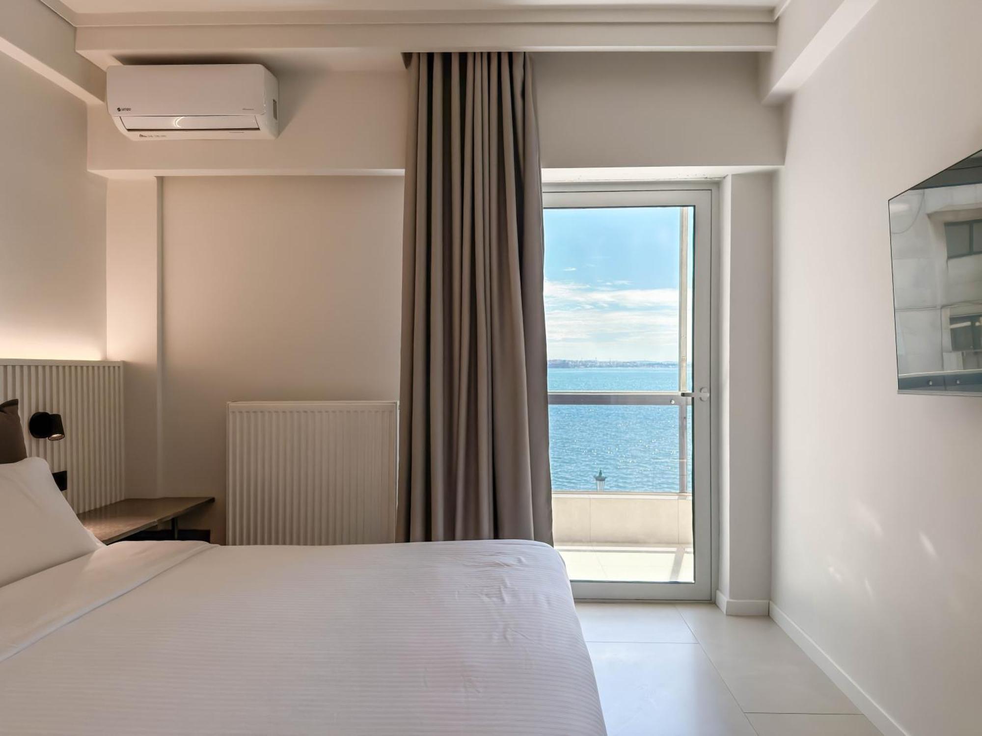 Daire Luxury Sea View Retreat