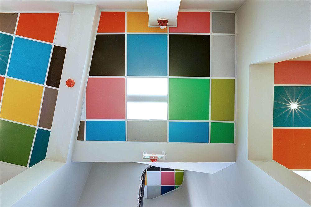 Apartment Colors Ladadika *