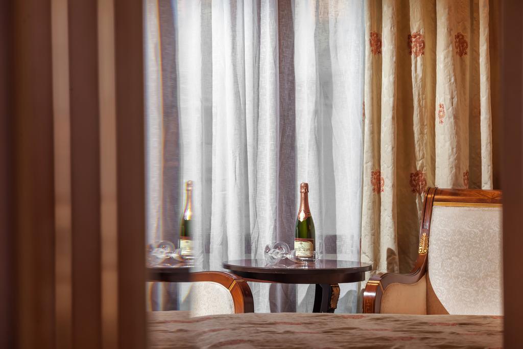 Minerva Premier Hotel