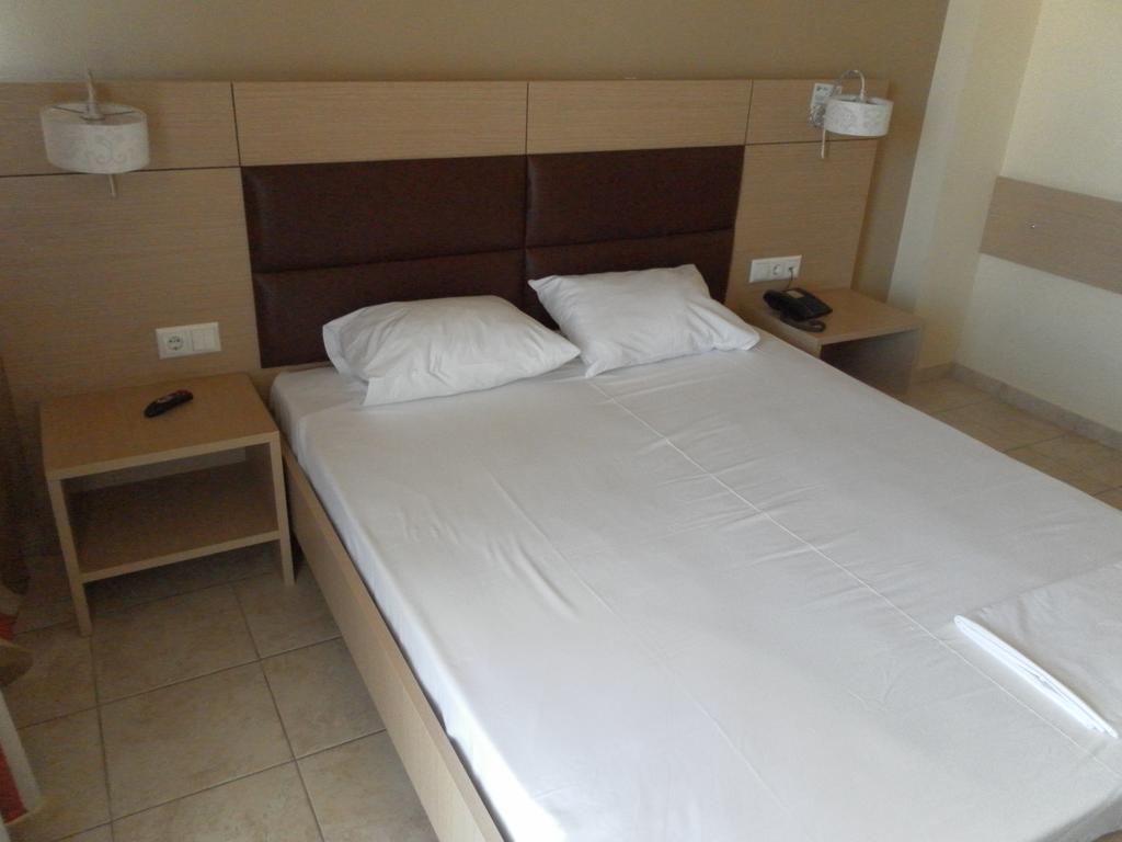 Hotel Esperia 2*