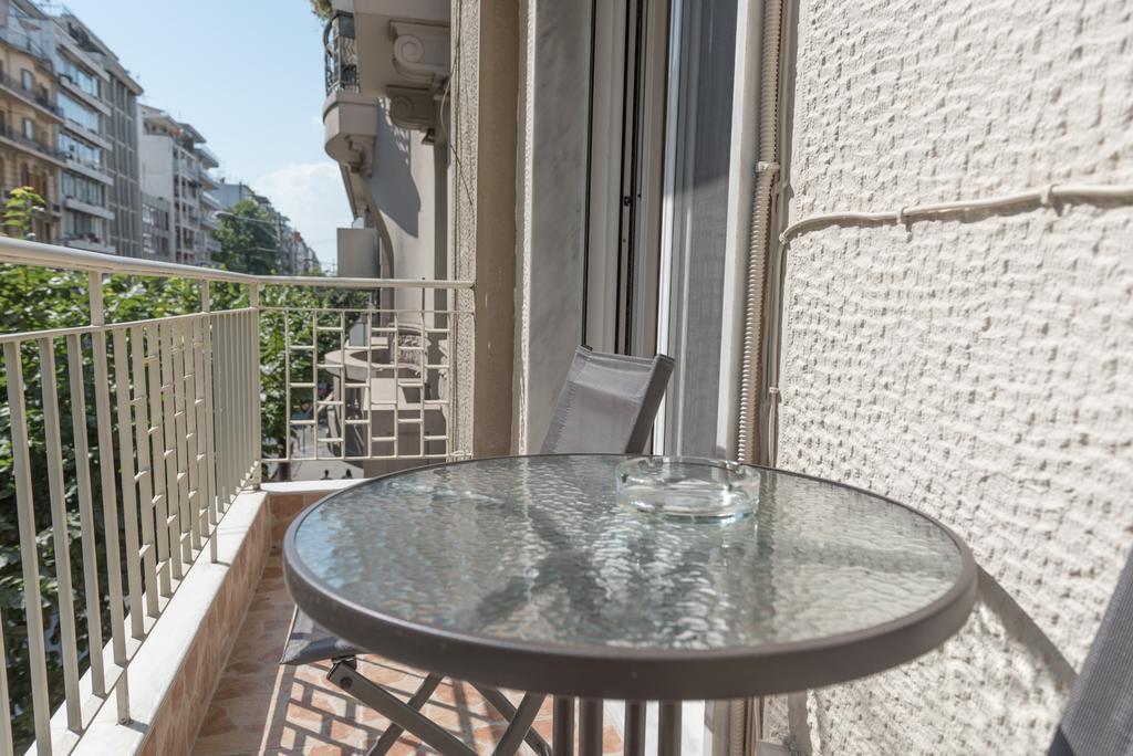 Apartment Luxury Living And *