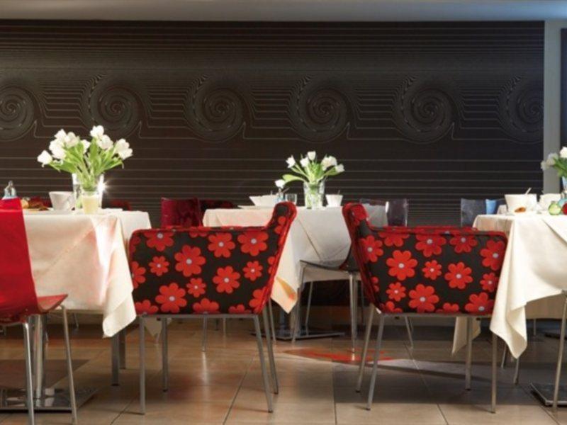 Anessis Hotel