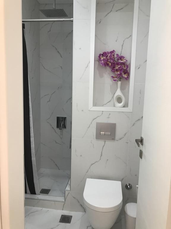 Laura Egnatia Apartment *