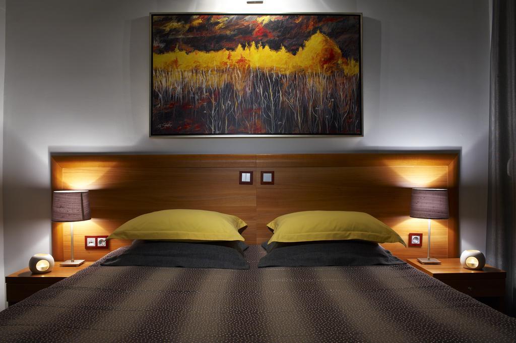 Pefka Hotel 3*