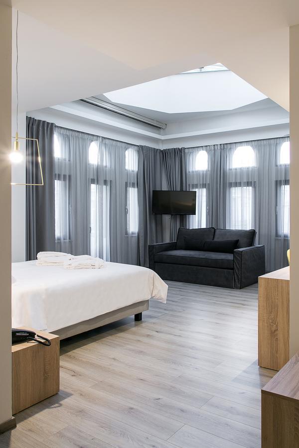 Superior One Boutique Thessaloniki