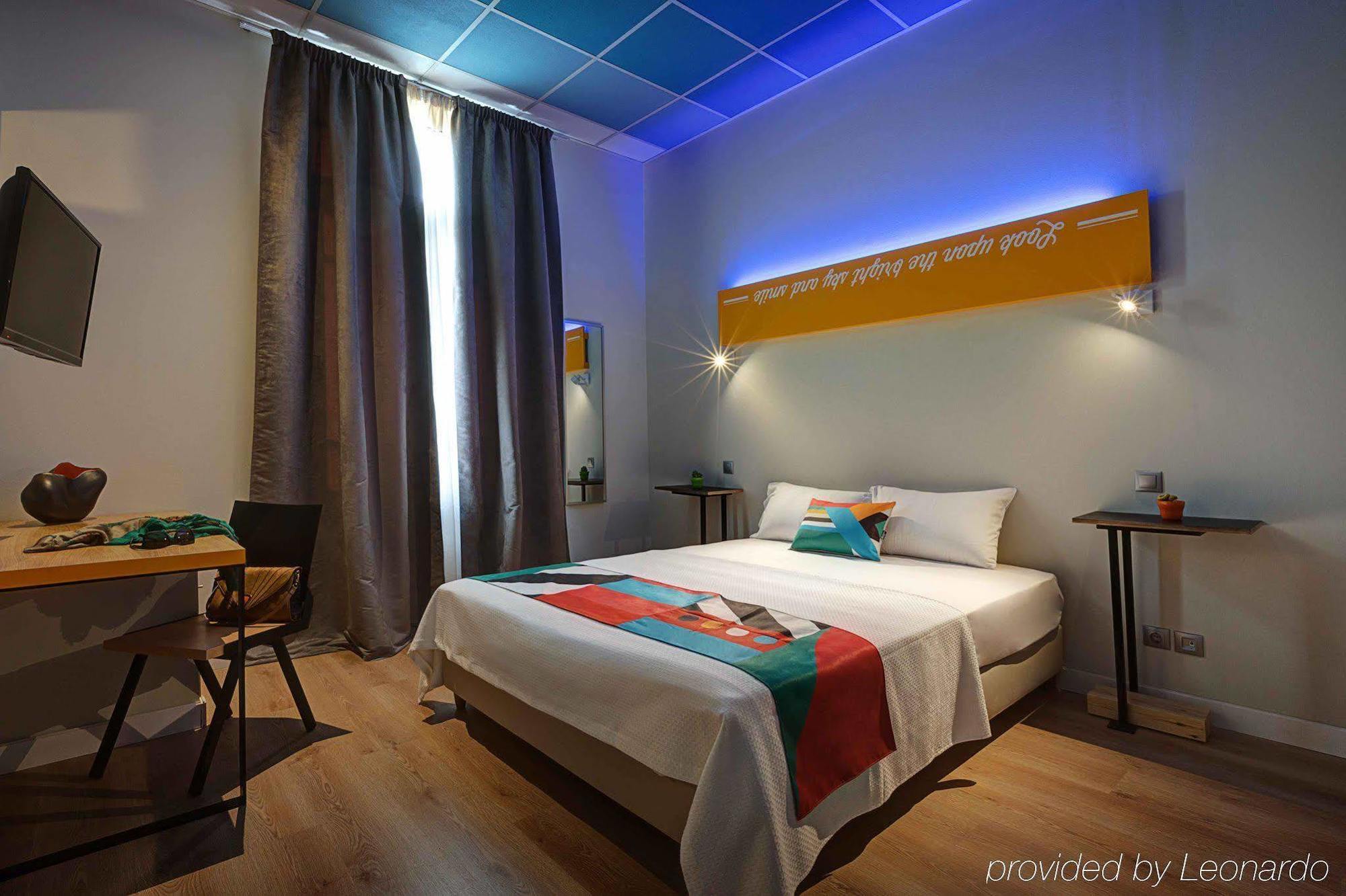 Colors Ladadika Apartment *