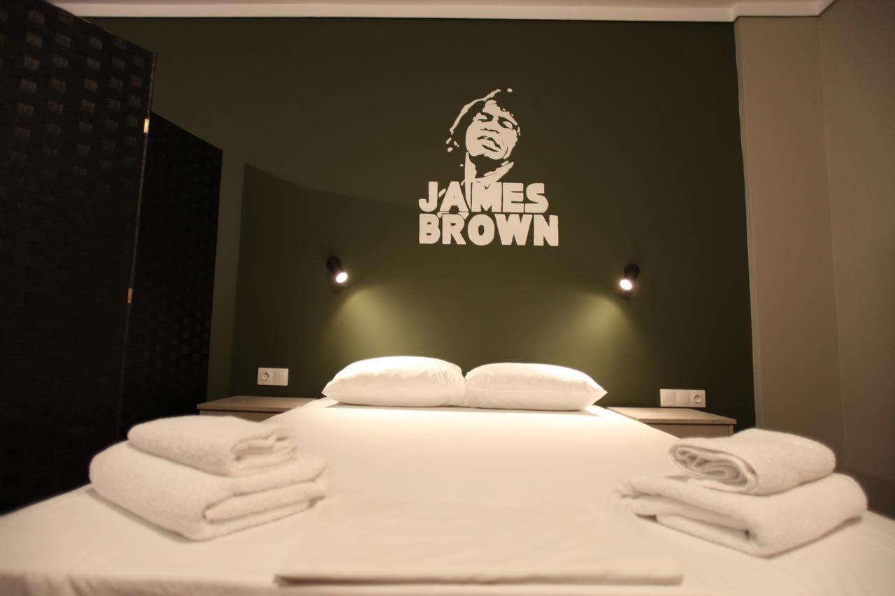 Hybrid Hostel
