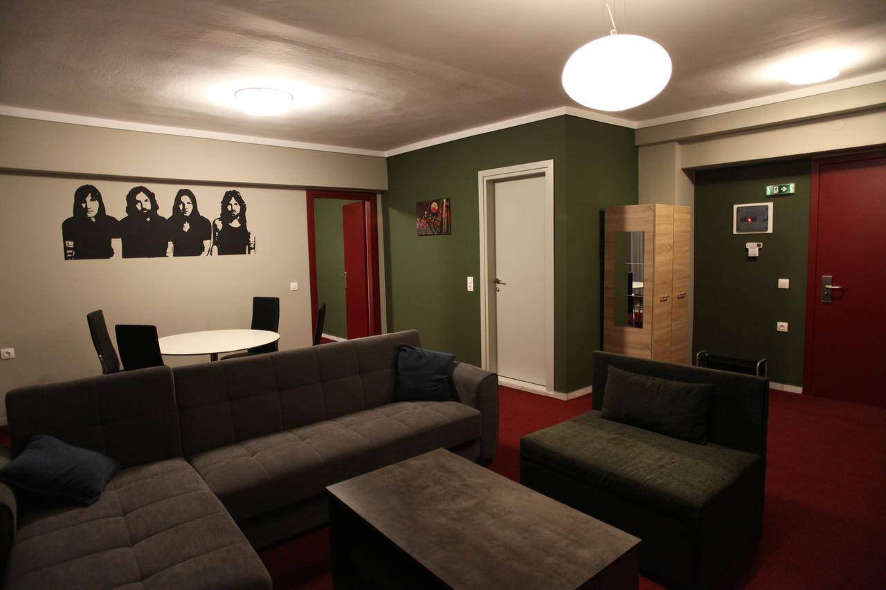 Hybrid Hostel