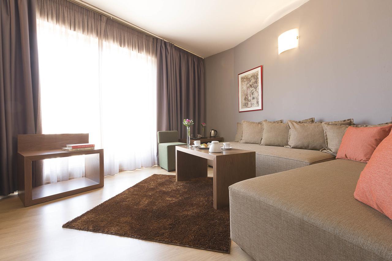 Plaza Hotel, Philian And Thessaloniki