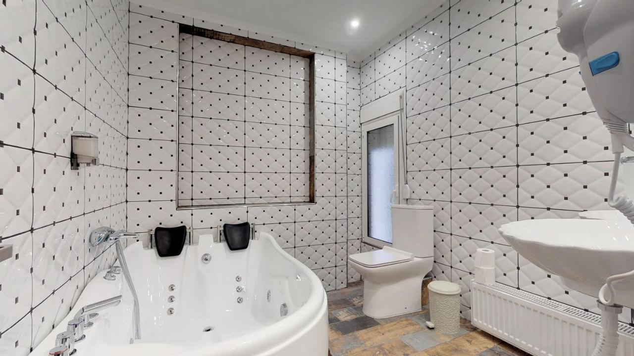 Apartment Luxury Living And Thessaloniki