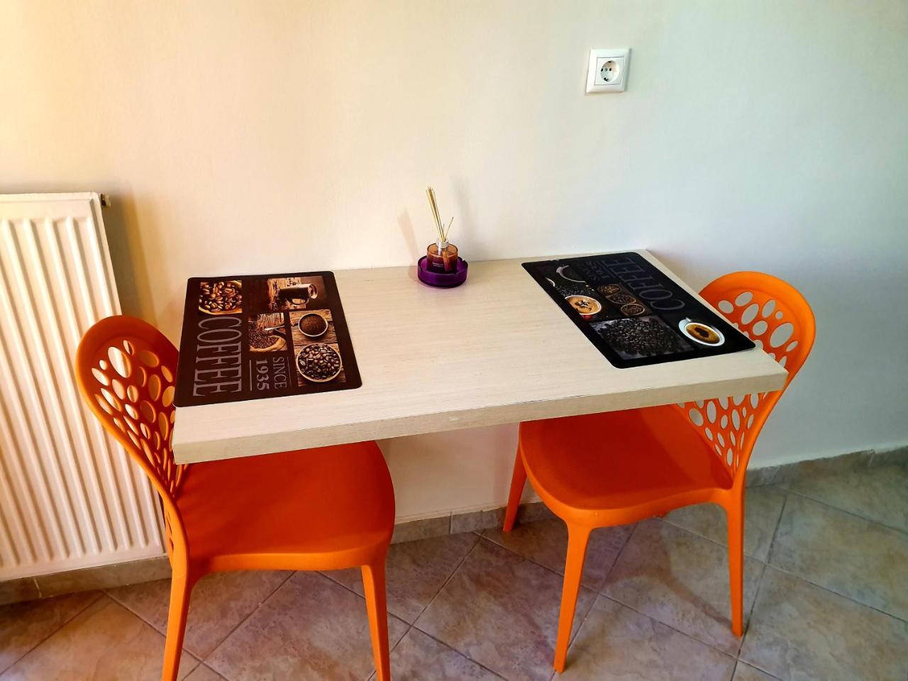 Apartment Wood 'N White, Nilie Hospitality Mgmt