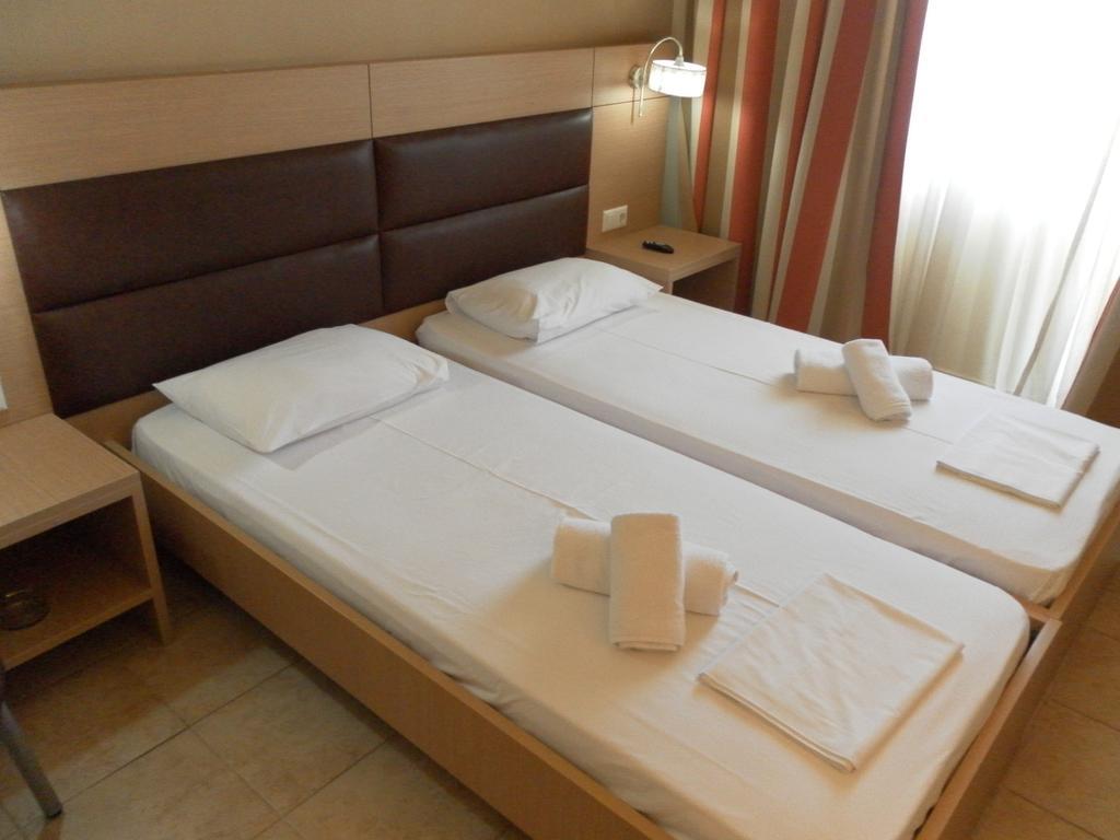Hotel Esperia 2*