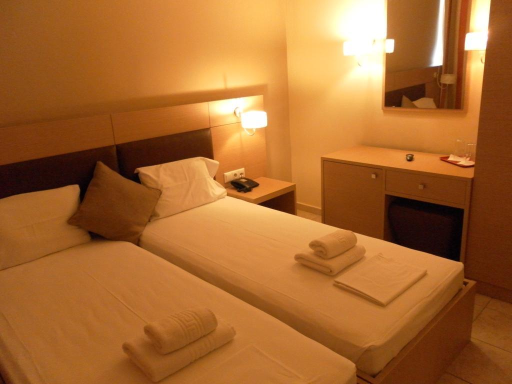 Hotel Esperia 2*
