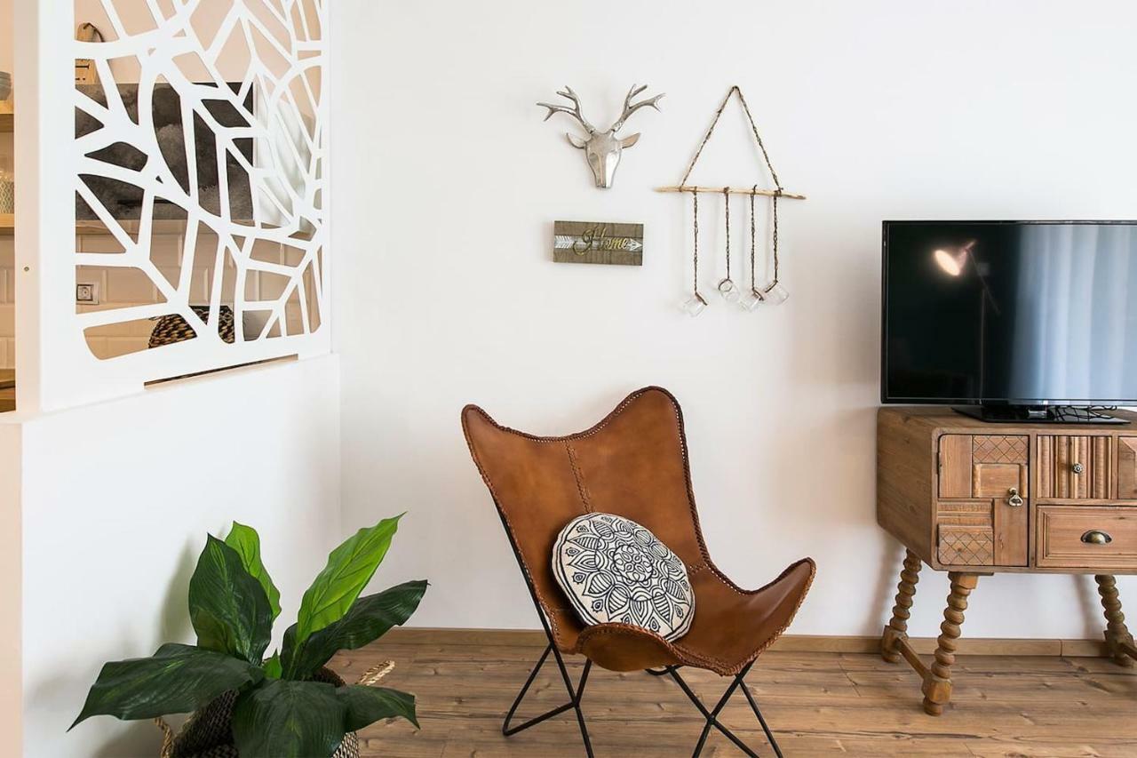 Căn hộ Boho Chic Apartment, Agia Sofia District #feelslikehome