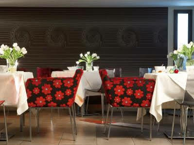 Anessis Hotel