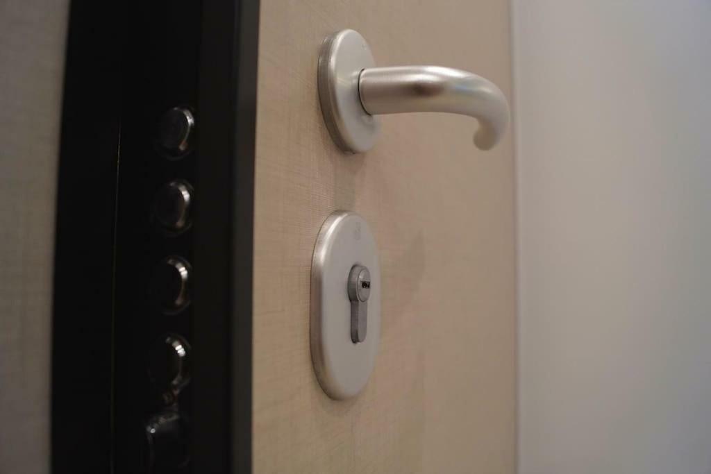 Apartment The Key To Skg *