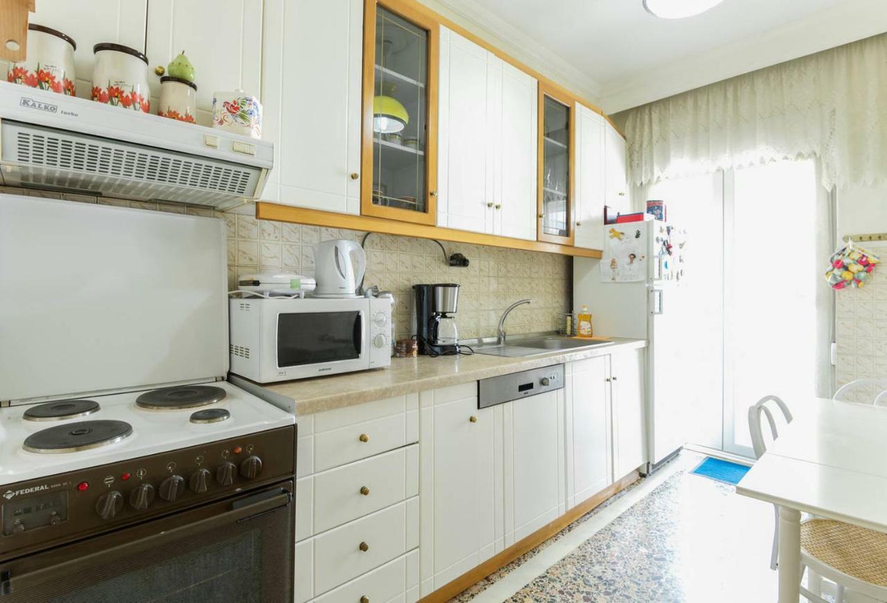 Cozy And Bright In The Heart Of The Apartment Thessaloniki