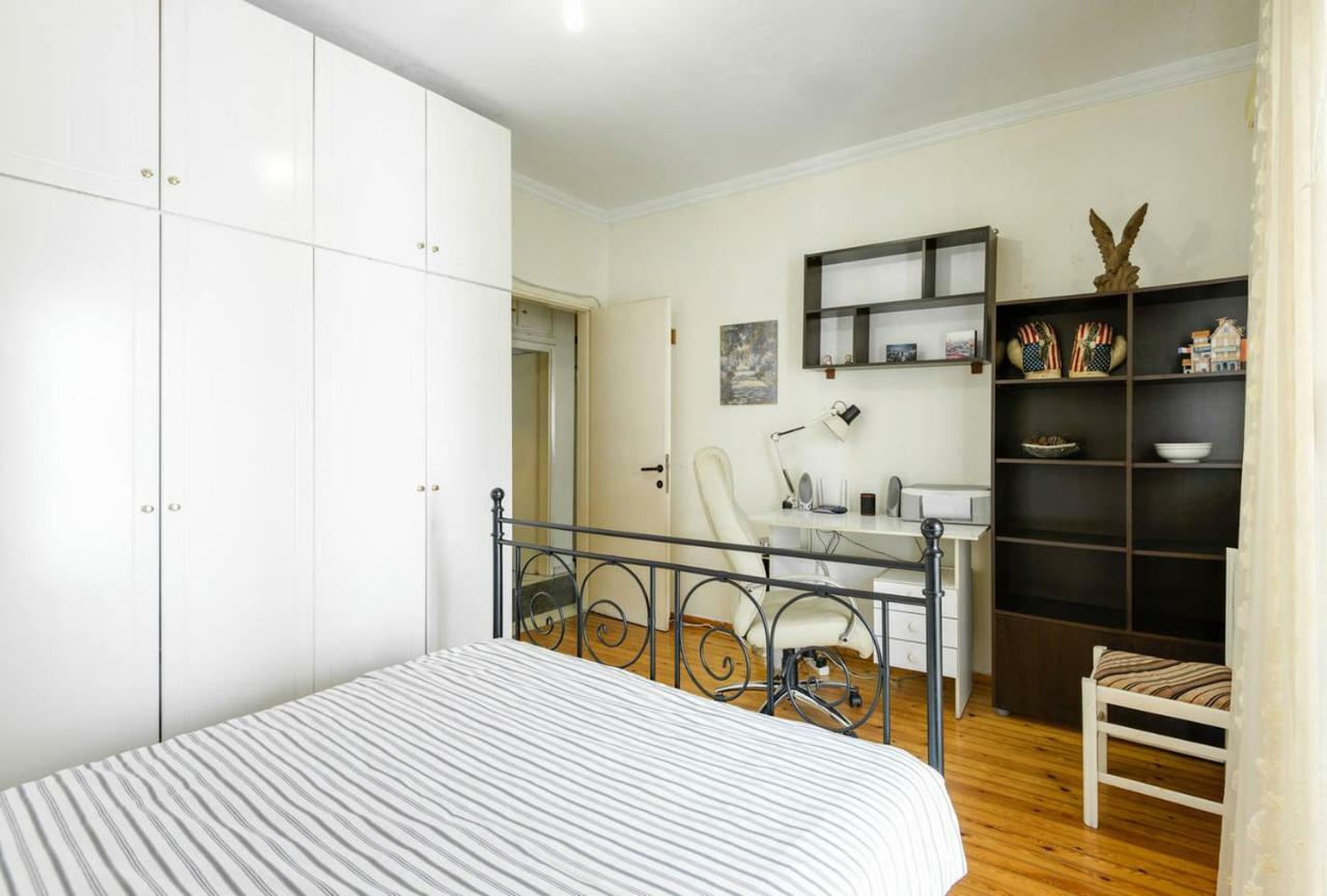 Apartment Cozy And Bright In The Heart Of The *