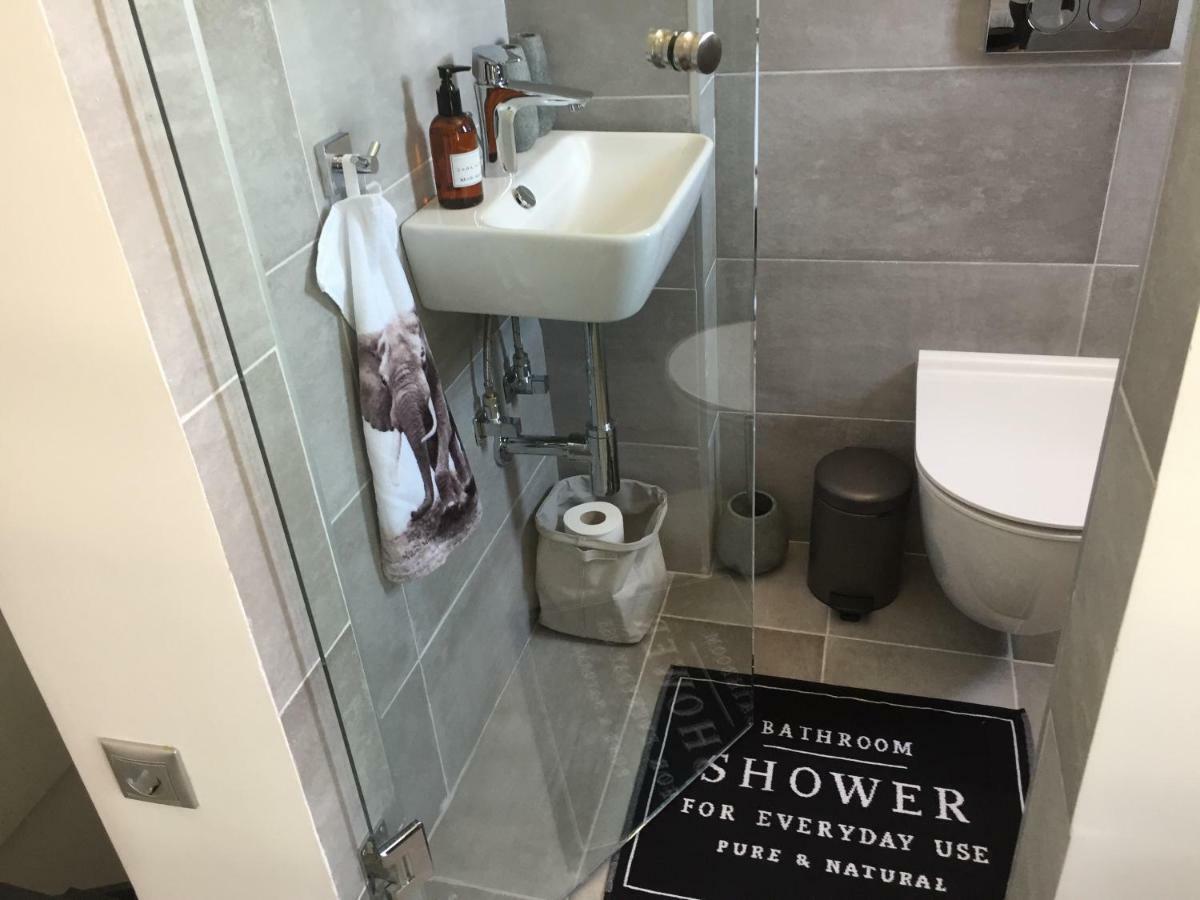 Apartment Leoforos 28is Oktovriou *