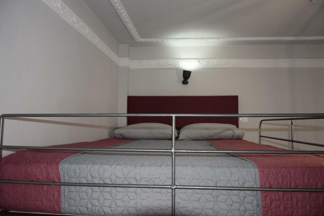 Appartement Megaron11 *