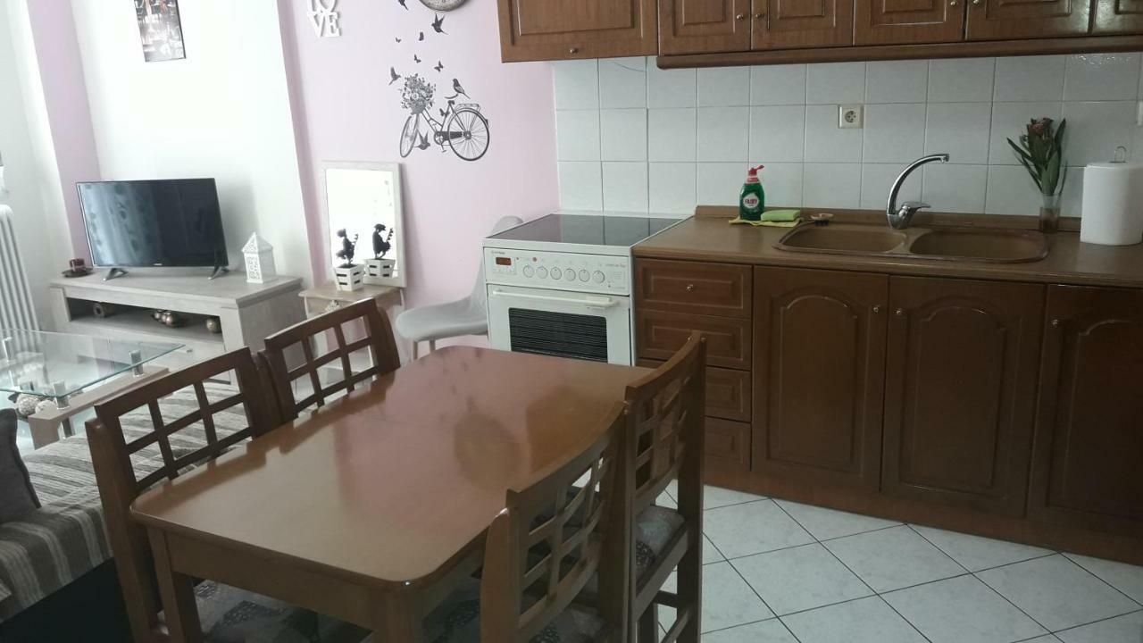 Dimos Apartment *
