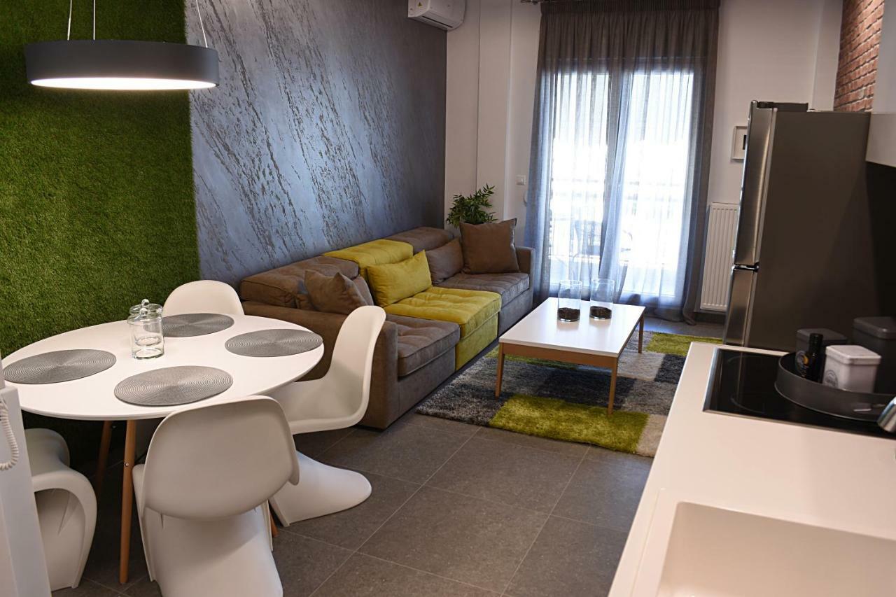 Comely N Gusto Luxury Apts. Daire Selanik