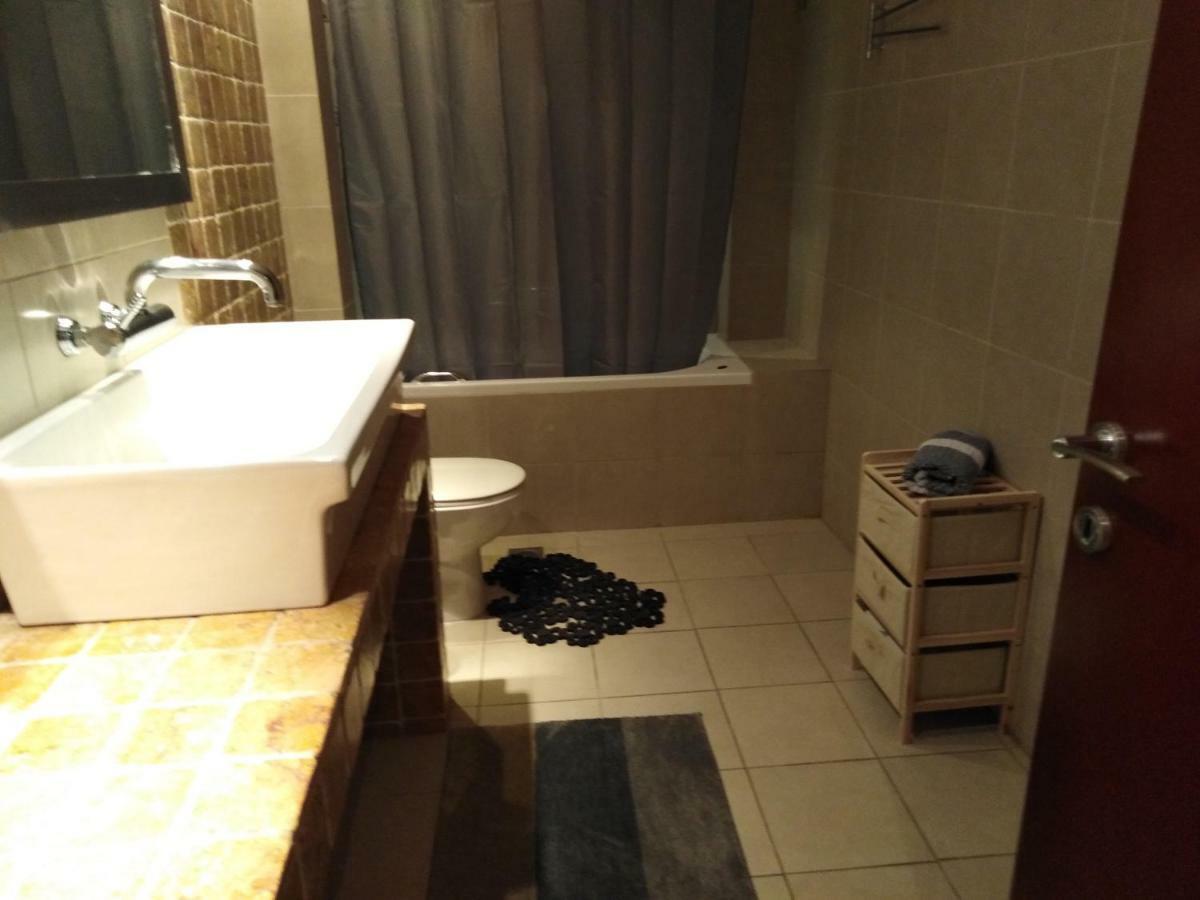 Karolou Dil Luxury And Business
