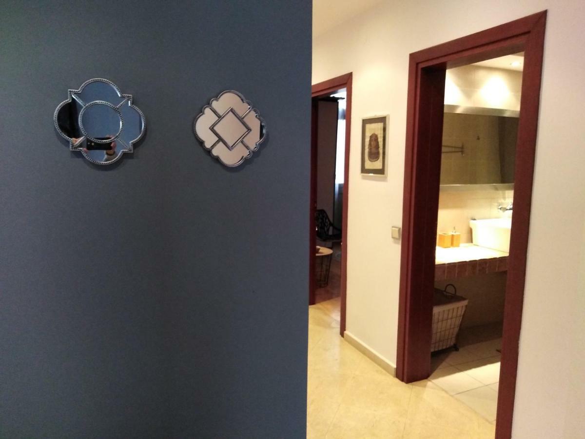 Karolou Dil Luxury And Business Tessalónica