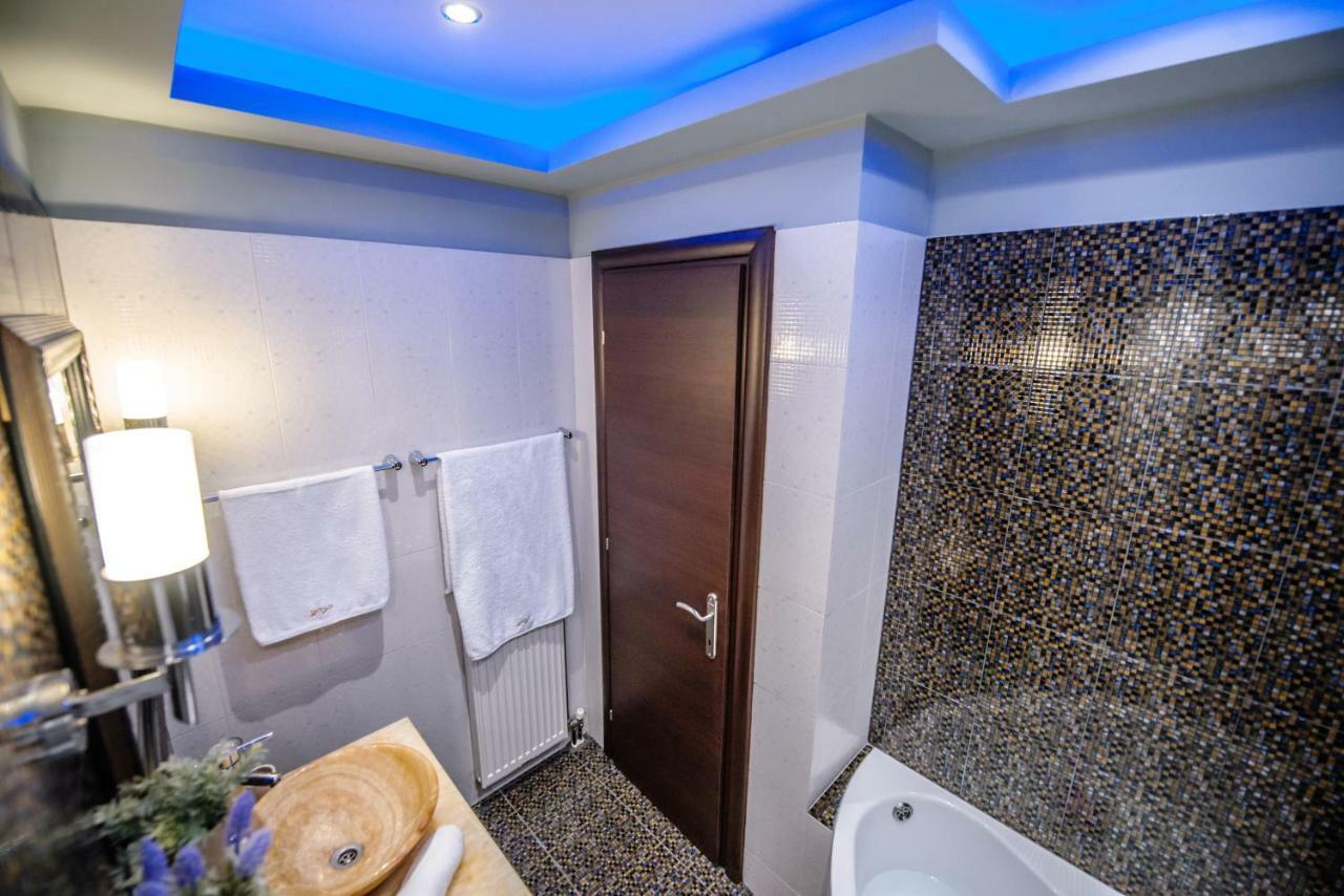 Apartment One Of A Kind Luxury In Center Near Helexpo Thessaloniki