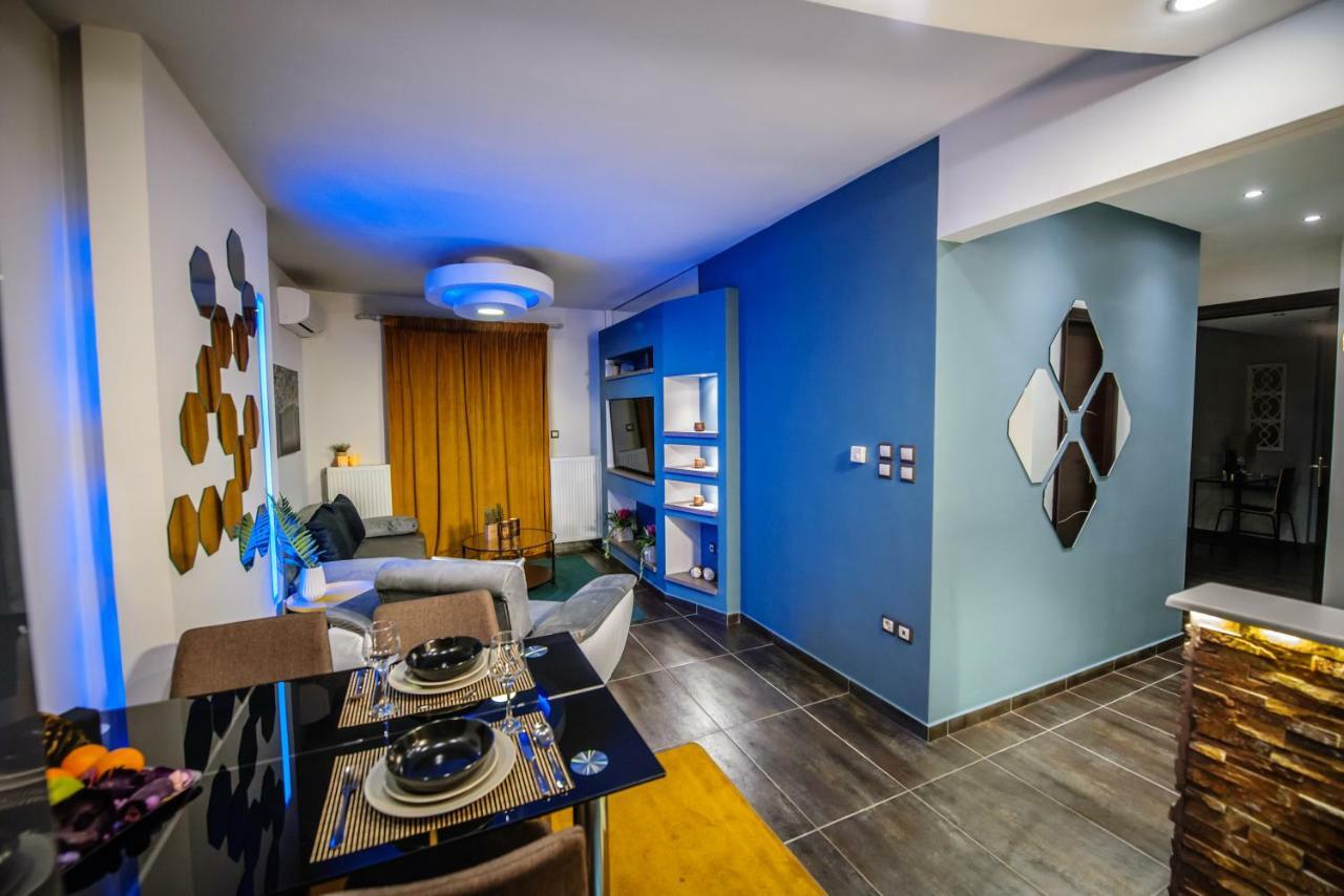 One Of A Kind Luxury In Center Near Helexpo *