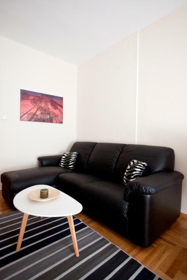 New Stylish And Cozy House Near Metro Station Apartamento