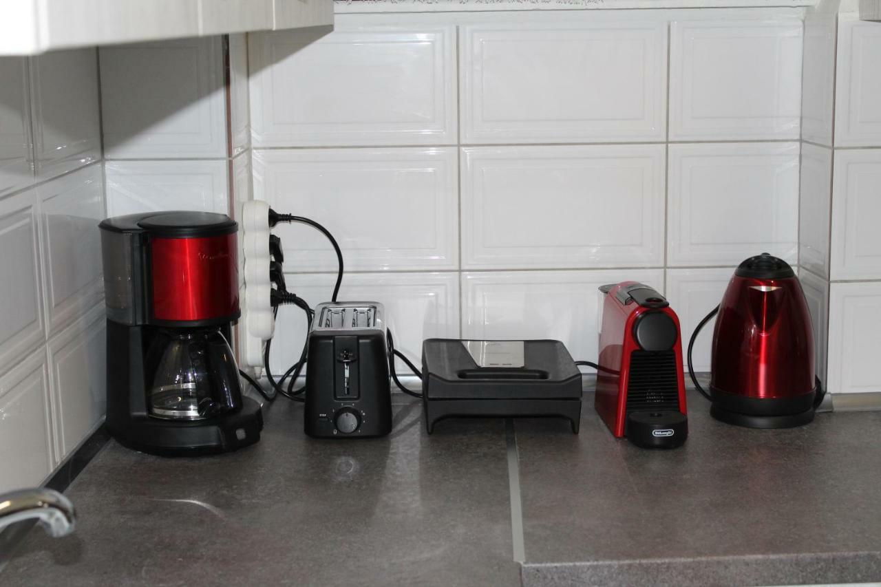Super Nuova - Private Parking Apartment Thessaloniki