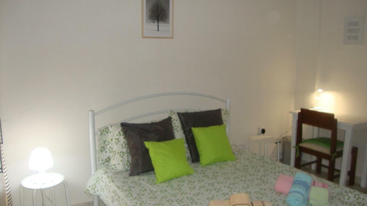 Apartamento Istos 4 *