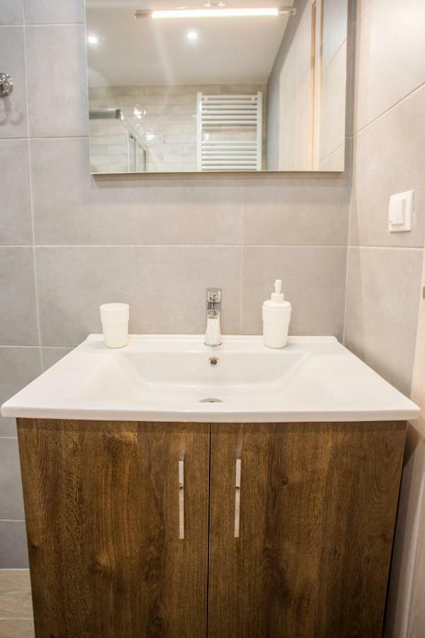 Spacious Unique Luxurious *