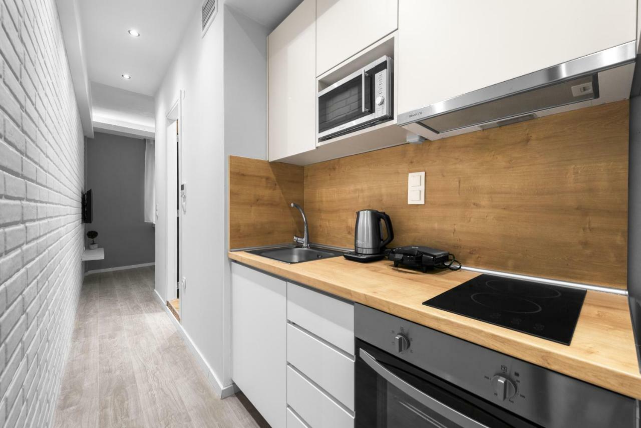 Apartment Denizen Boutique Apartments, Nilie Hospitality Mgmt