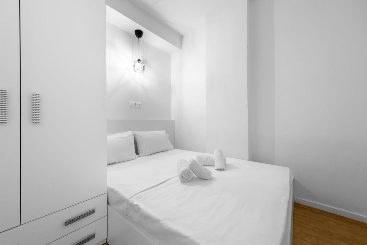 Apartment Denizen Boutique Apartments, Nilie Hospitality Mgmt *